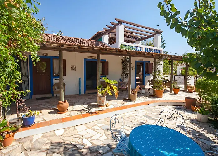 Quinta Achadas - Quartos 3*